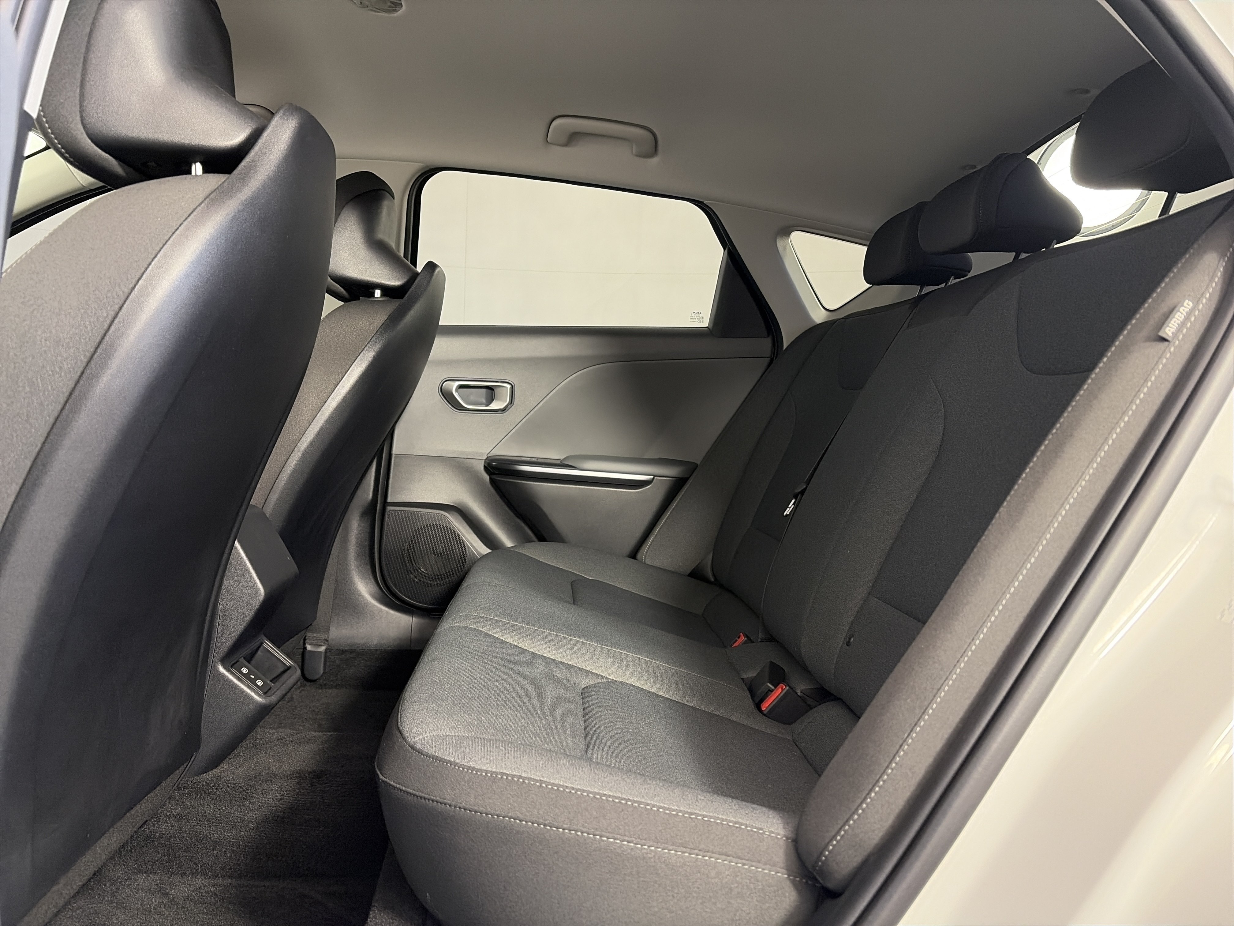 Used 2025 Kia K4 FWD image 7