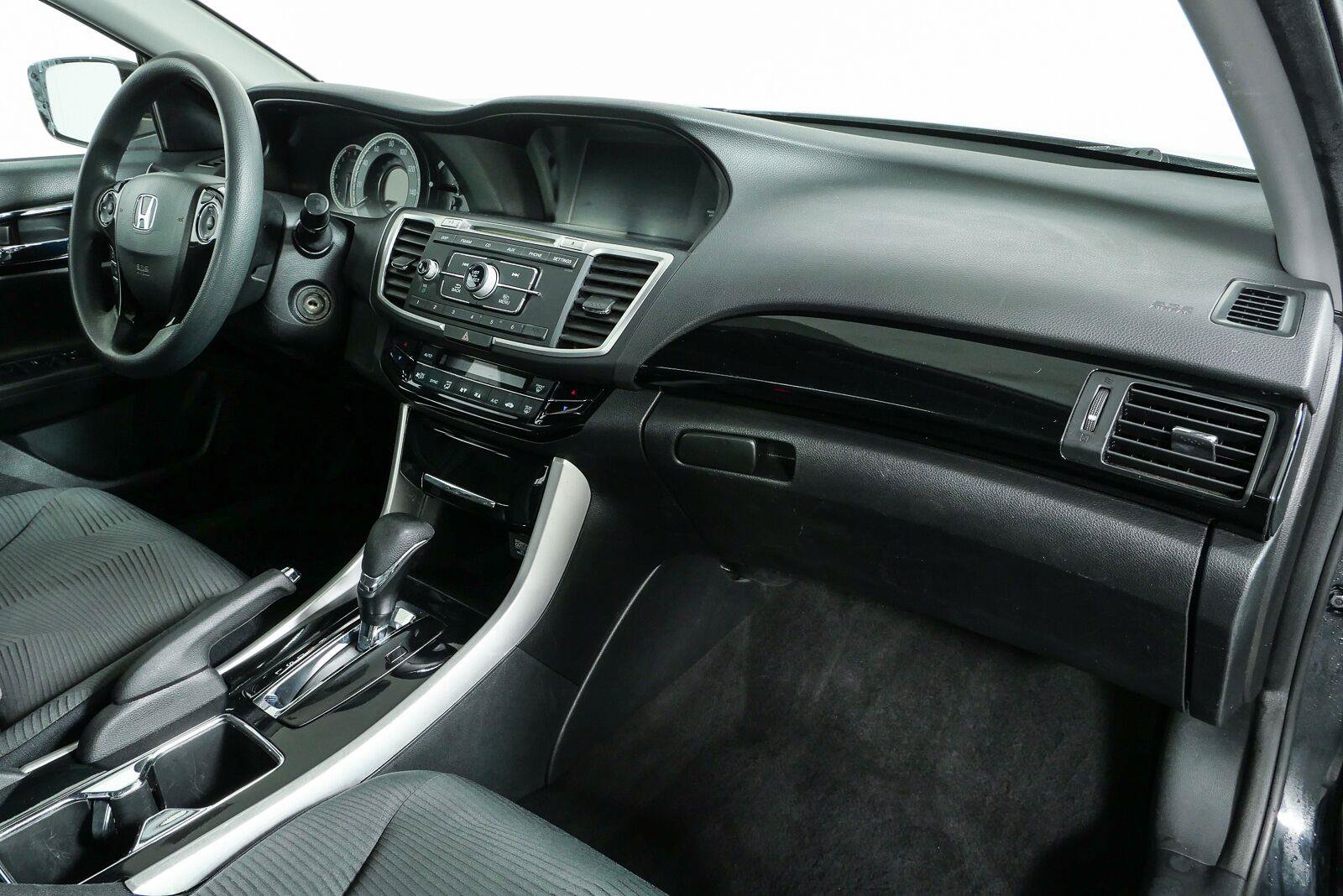 Used 2016 Honda Accord LX image 20