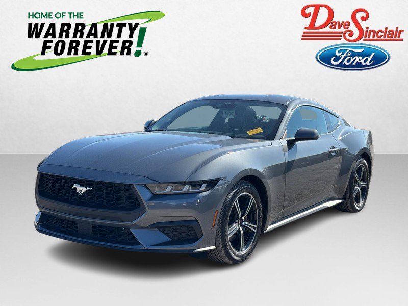 Used 2025 Ford Mustang Coupe image 1