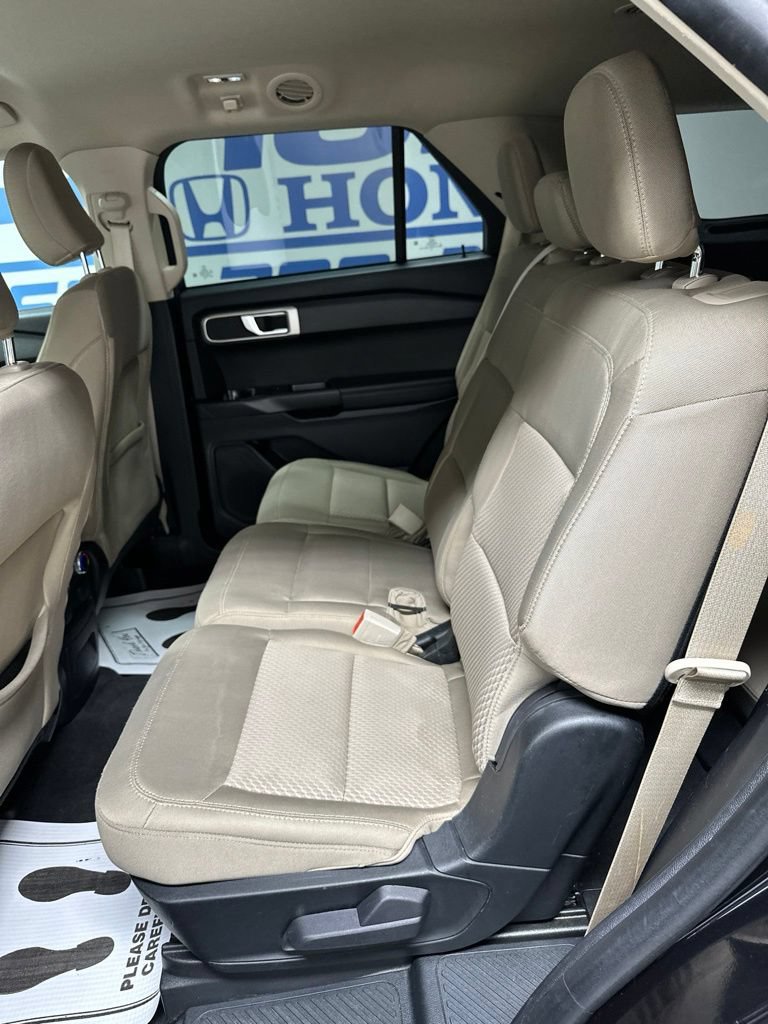 Used 2023 Ford Explorer 4WD image 14