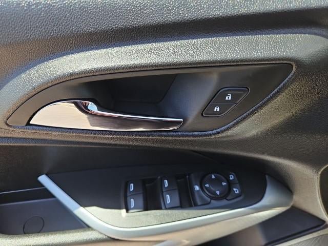 New 2026 Chevrolet Trax LS w/ LS Convenience Package FWD image 21