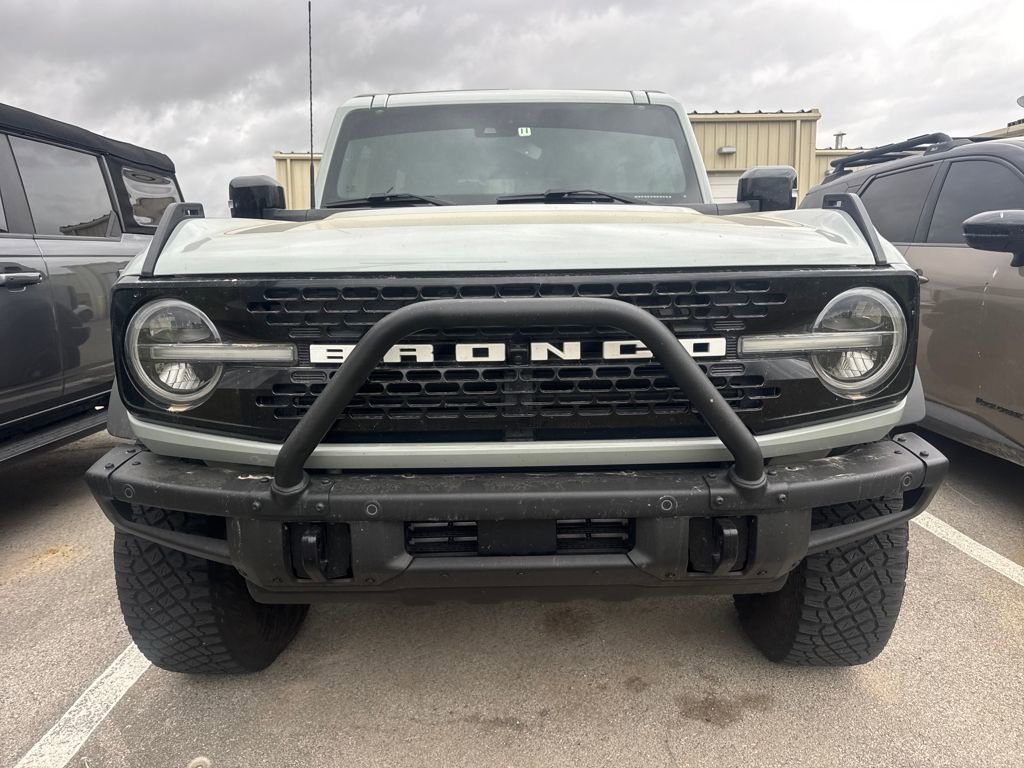 Used 2021 Ford Bronco First Edition image 3