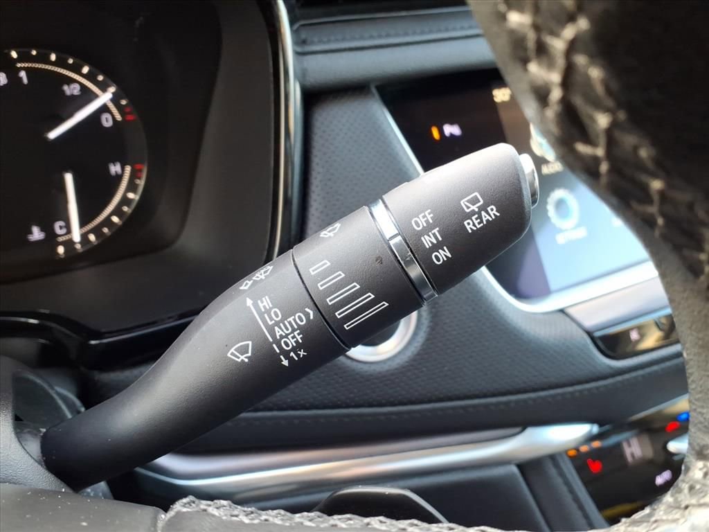 Used 2019 Cadillac XT5 Luxury image 20