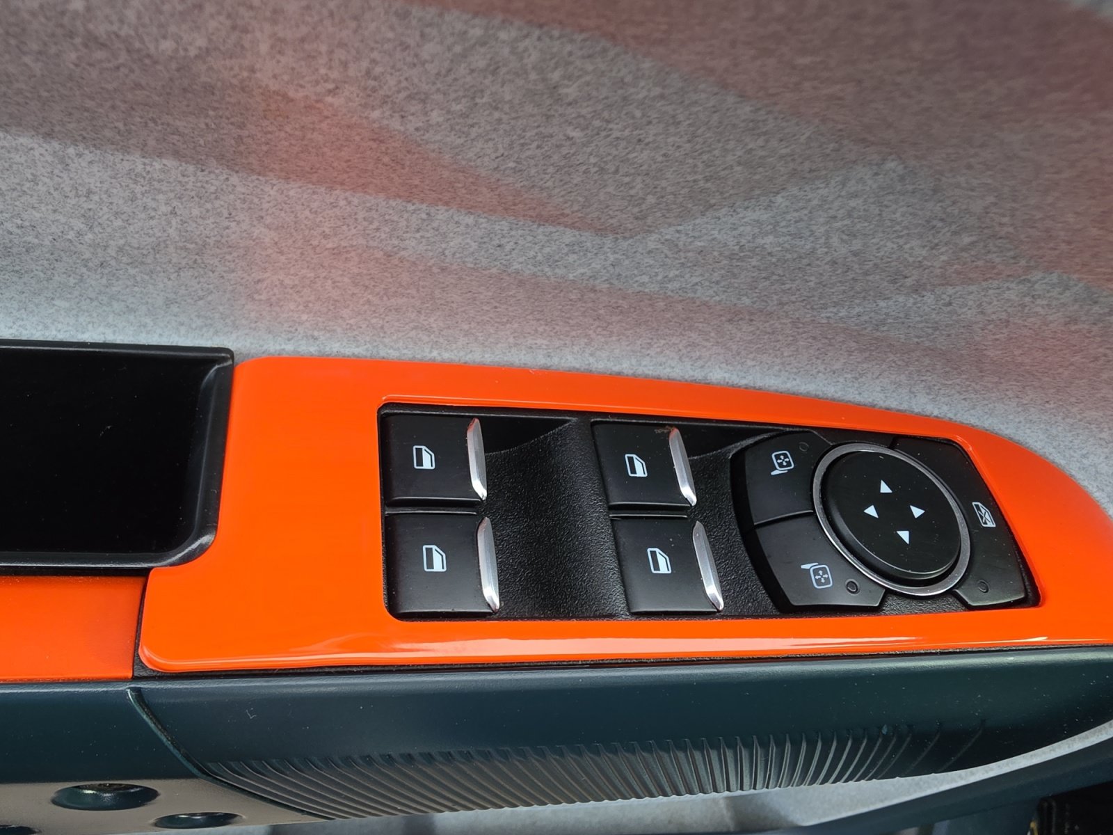 Used 2023 Ford Maverick XLT FWD image 11