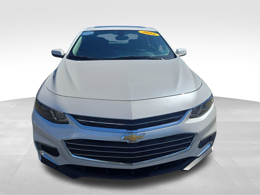 Used 2016 Chevrolet Malibu LT image 10