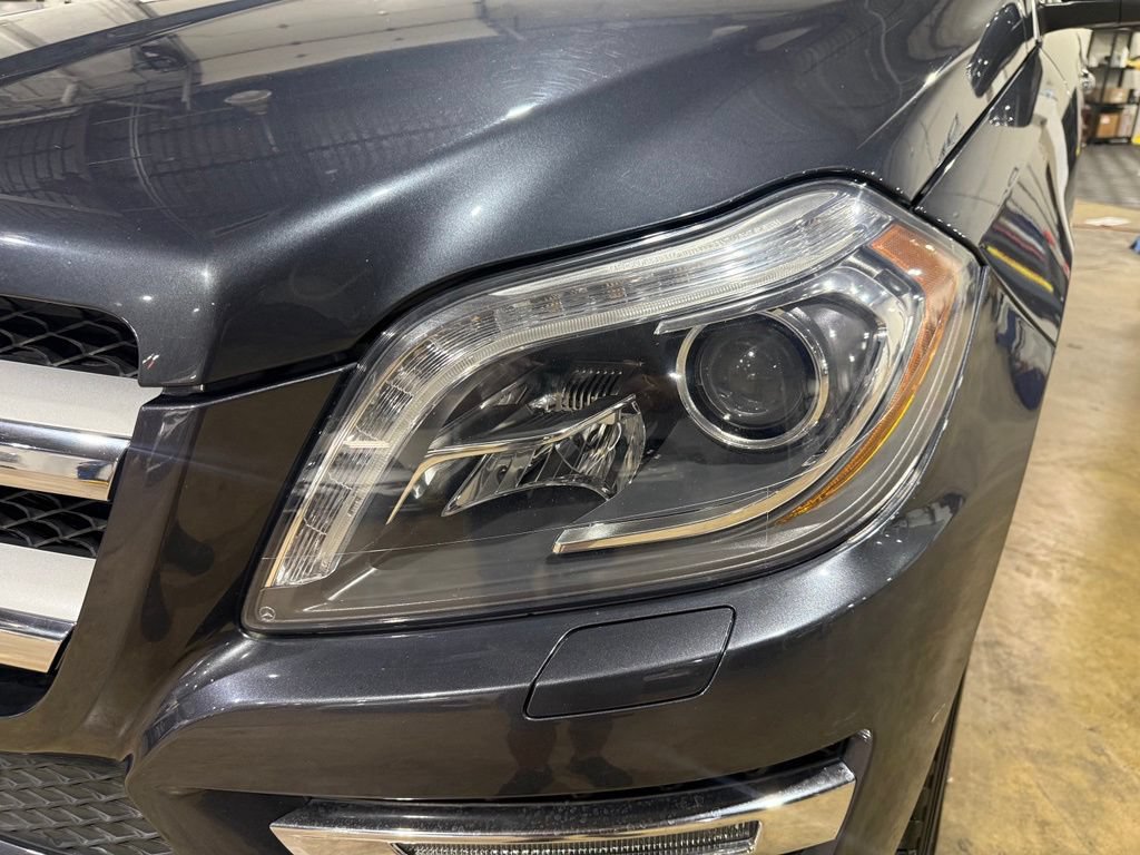 Used 2015 Mercedes-Benz GL 450 4MATIC image 17