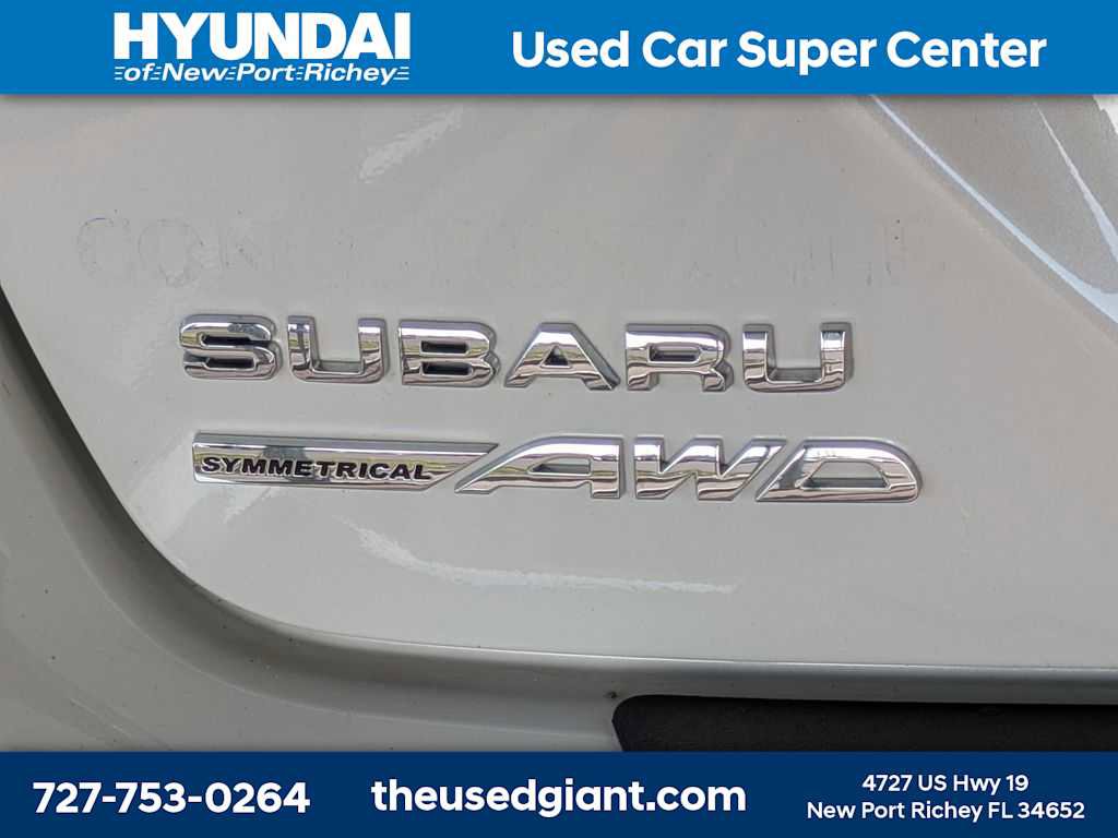 Used 2025 Subaru Crosstrek 2.0i Premium image 13