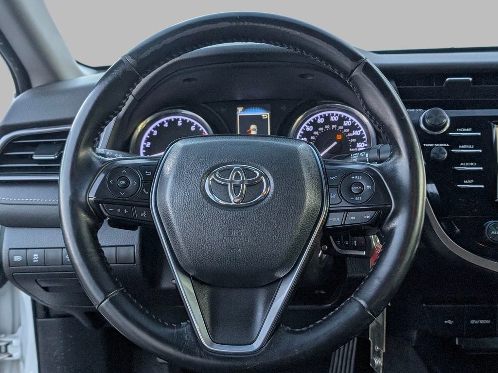 Used 2020 Toyota Camry SE image 18