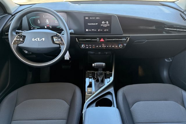 New 2026 Kia Niro LX FWD image 15