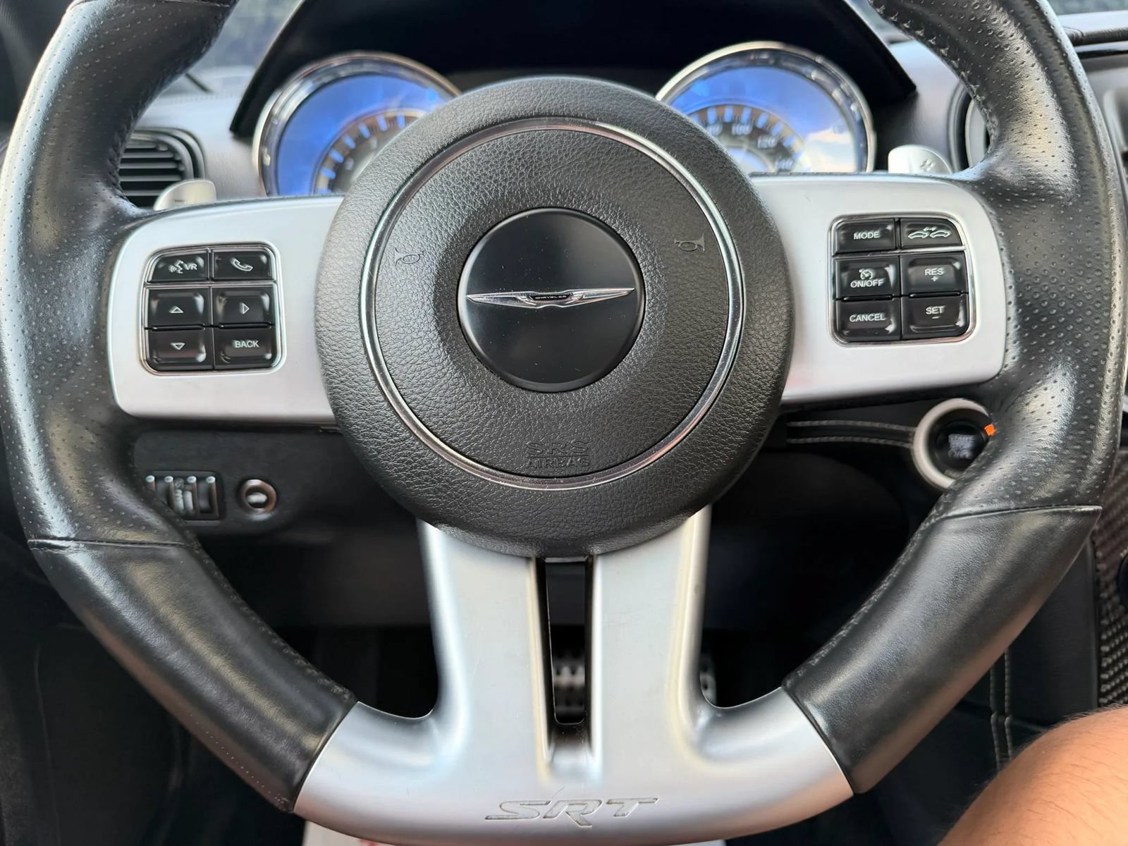 Used 2014 Chrysler 300 SRT8 w/ Leather Interior Group RWD image 25