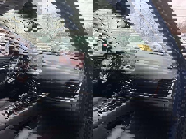 Used 2025 Nissan Rogue SL image 20