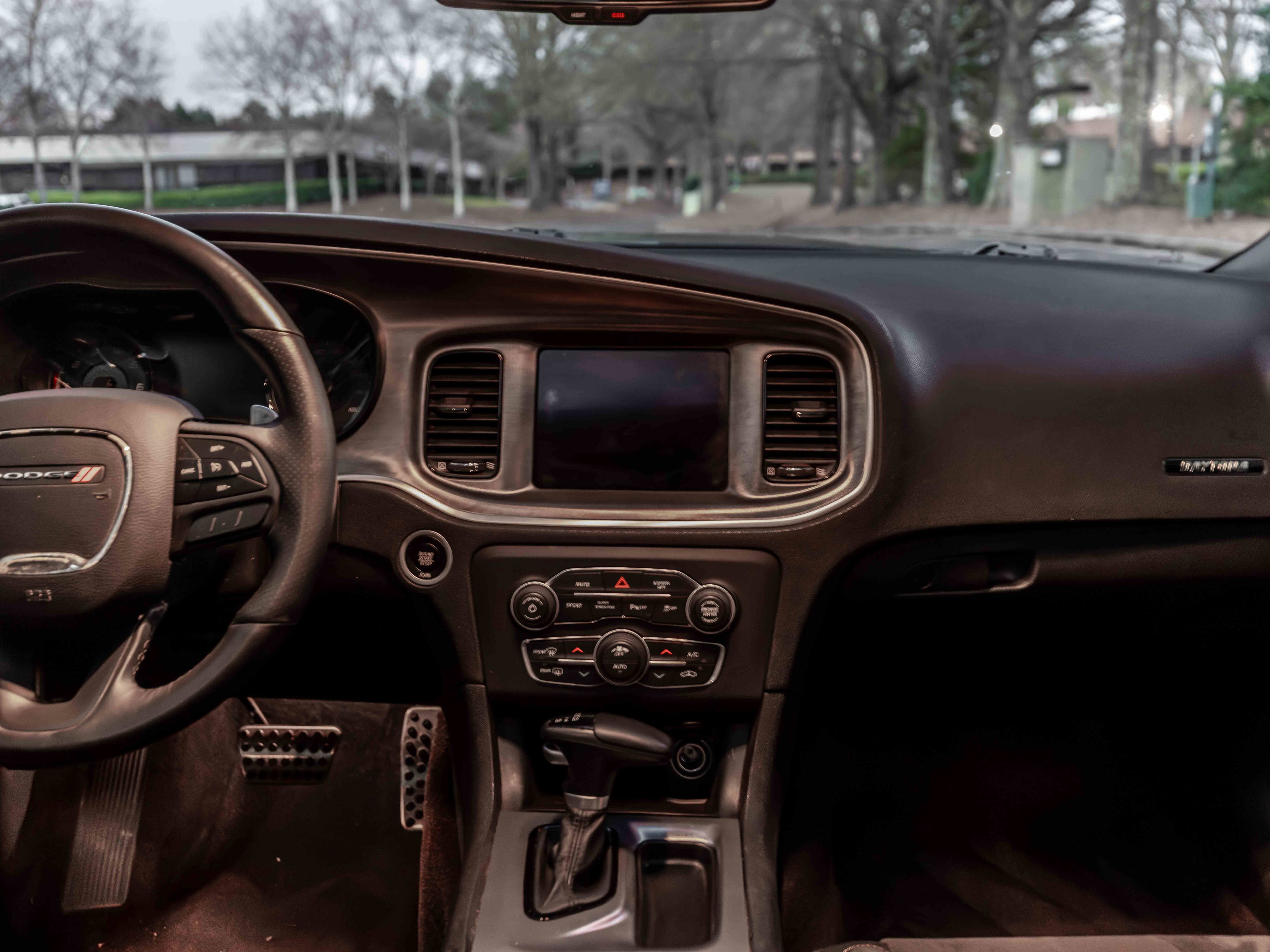 Used 2018 Dodge Charger R/T RWD image 11