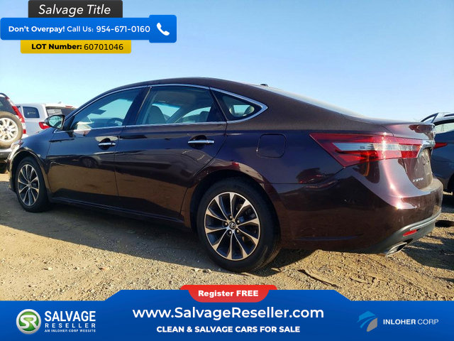 Used 2016 Toyota Avalon XLE Plus FWD image 3