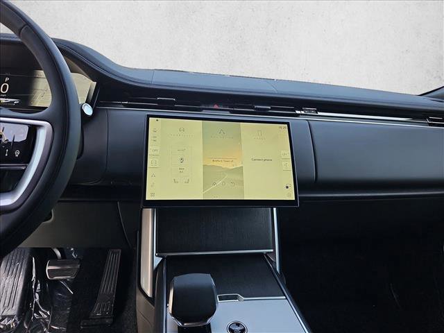 New 2025 Land Rover Range Rover SE image 22
