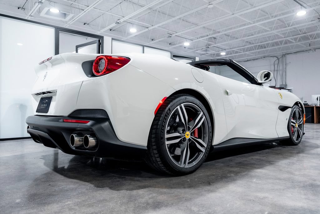 Used 2020 Ferrari Portofino RWD image 22