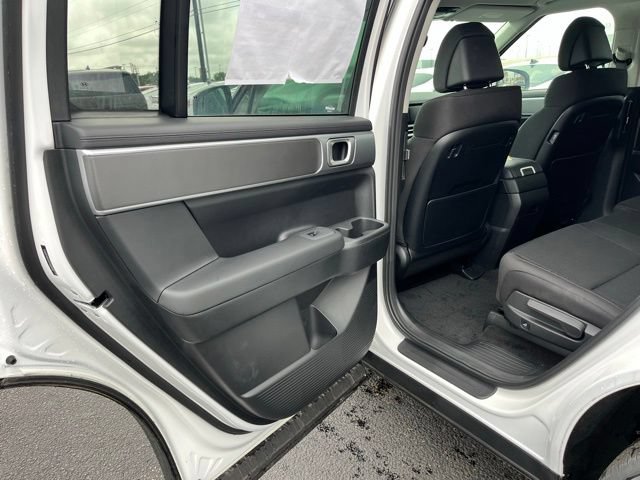 New 2026 Hyundai Santa Fe SE FWD image 17