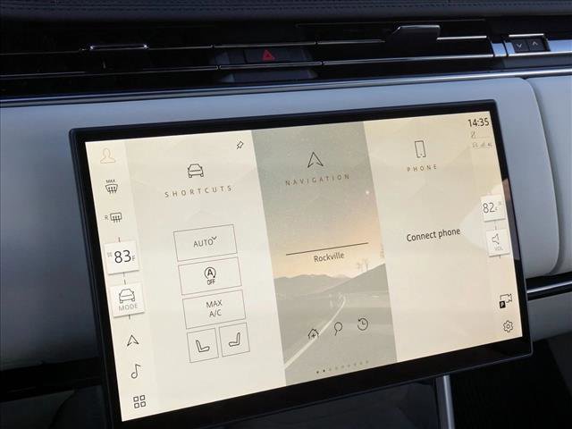 New 2025 Land Rover Range Rover SE image 12