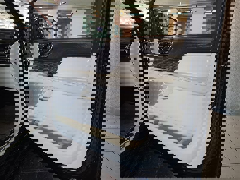 Used 2020 Lincoln Navigator L Black Label image 21