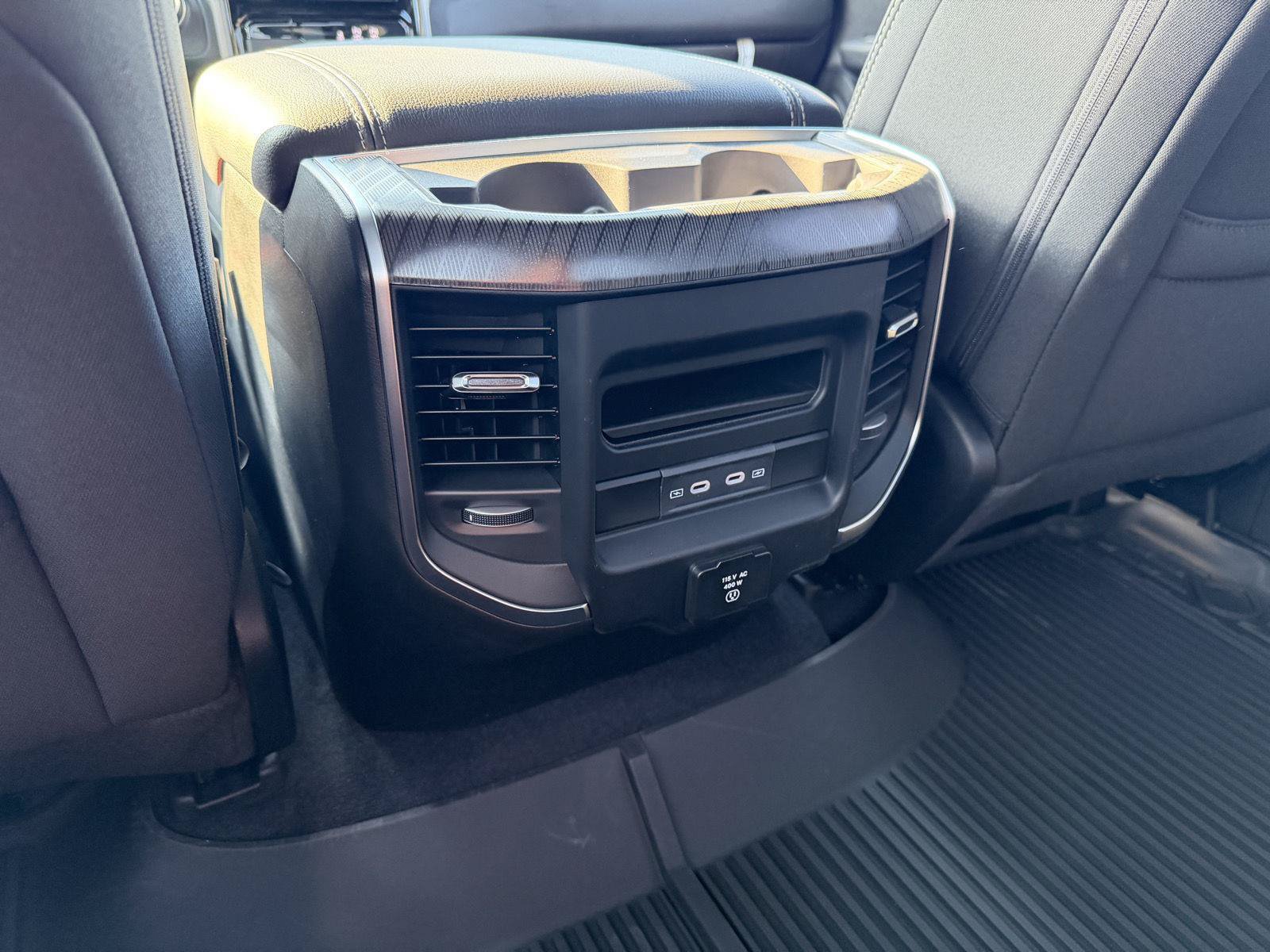 New 2026 RAM 1500 Big Horn AWD/4WD image 9