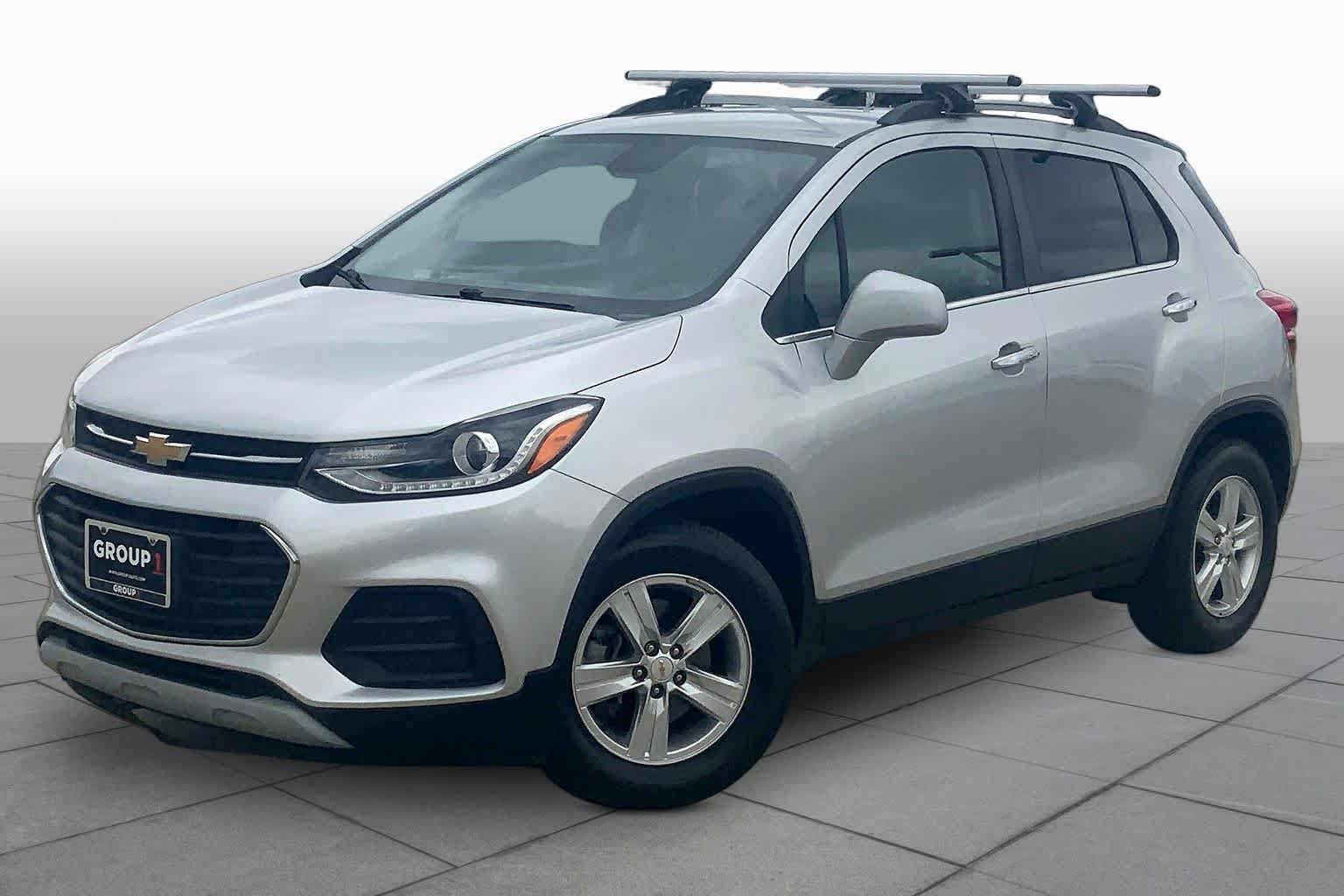 Used 2019 Chevrolet Trax LT w/ LT Convenience Package FWD image 1