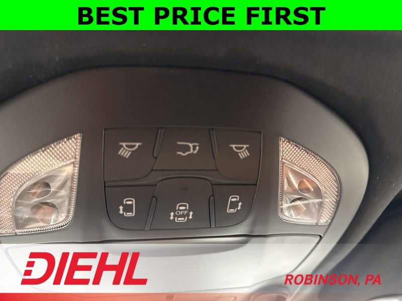 New 2026 Chrysler Pacifica Pinnacle image 41