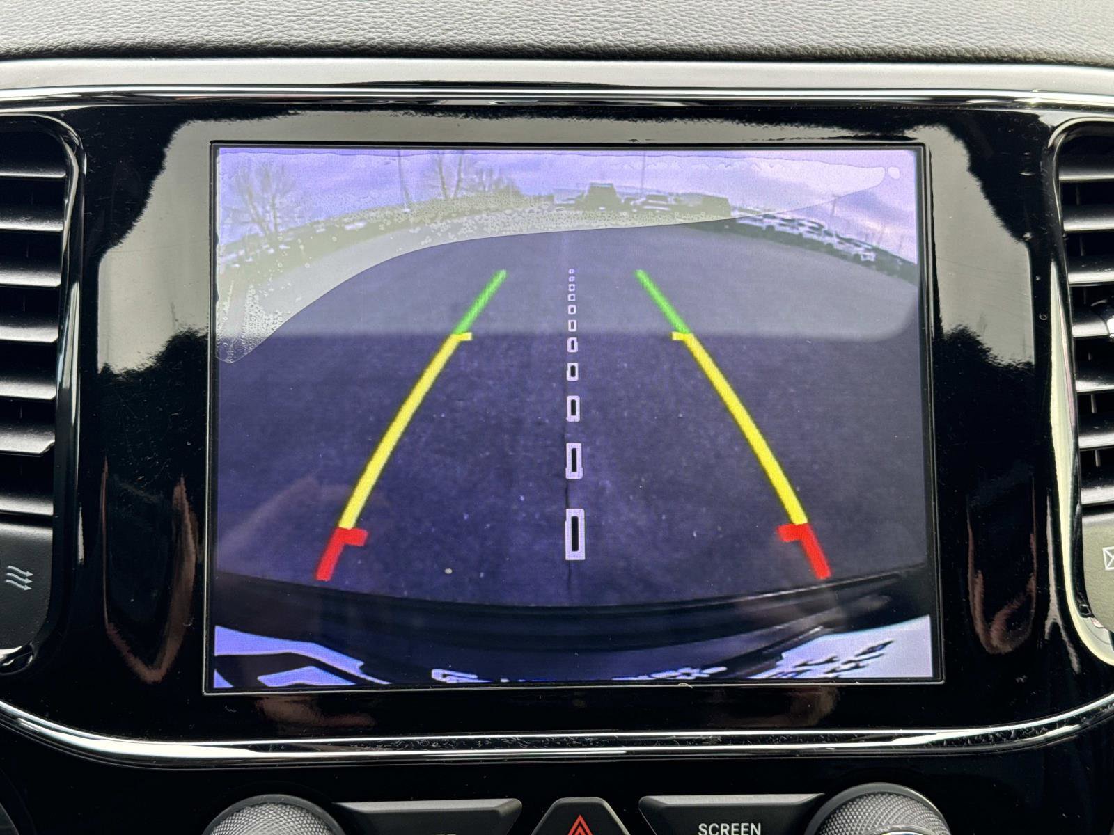 Used 2019 Jeep Grand Cherokee Altitude image 5