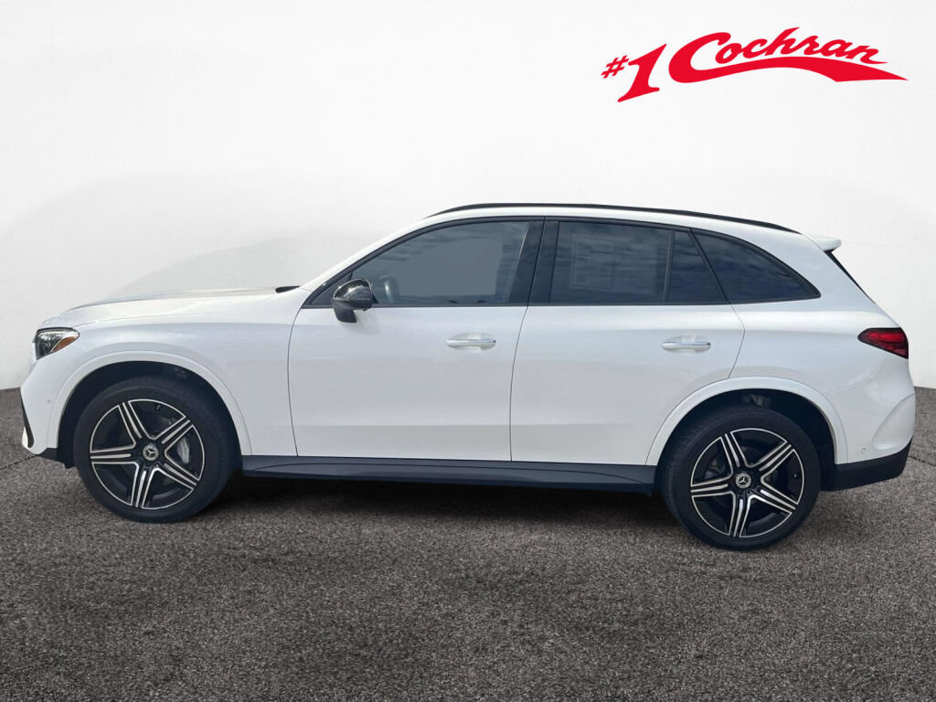Certified 2025 Mercedes-Benz GLC 300 4MATIC image 11