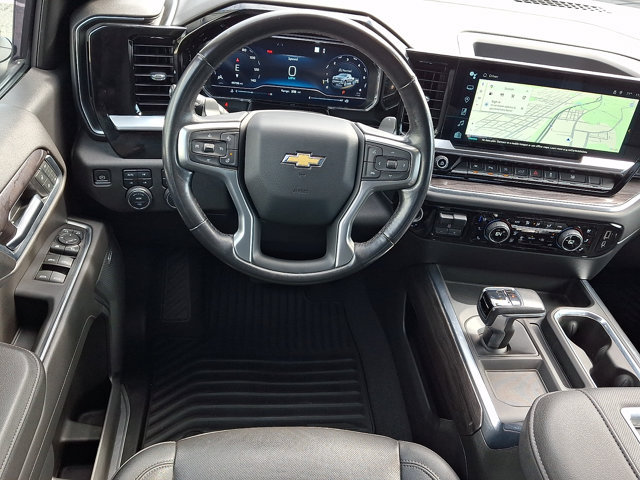 Certified 2022 Chevrolet Silverado 1500 LTZ w/ LTZ Convenience Package II AWD/4WD image 12