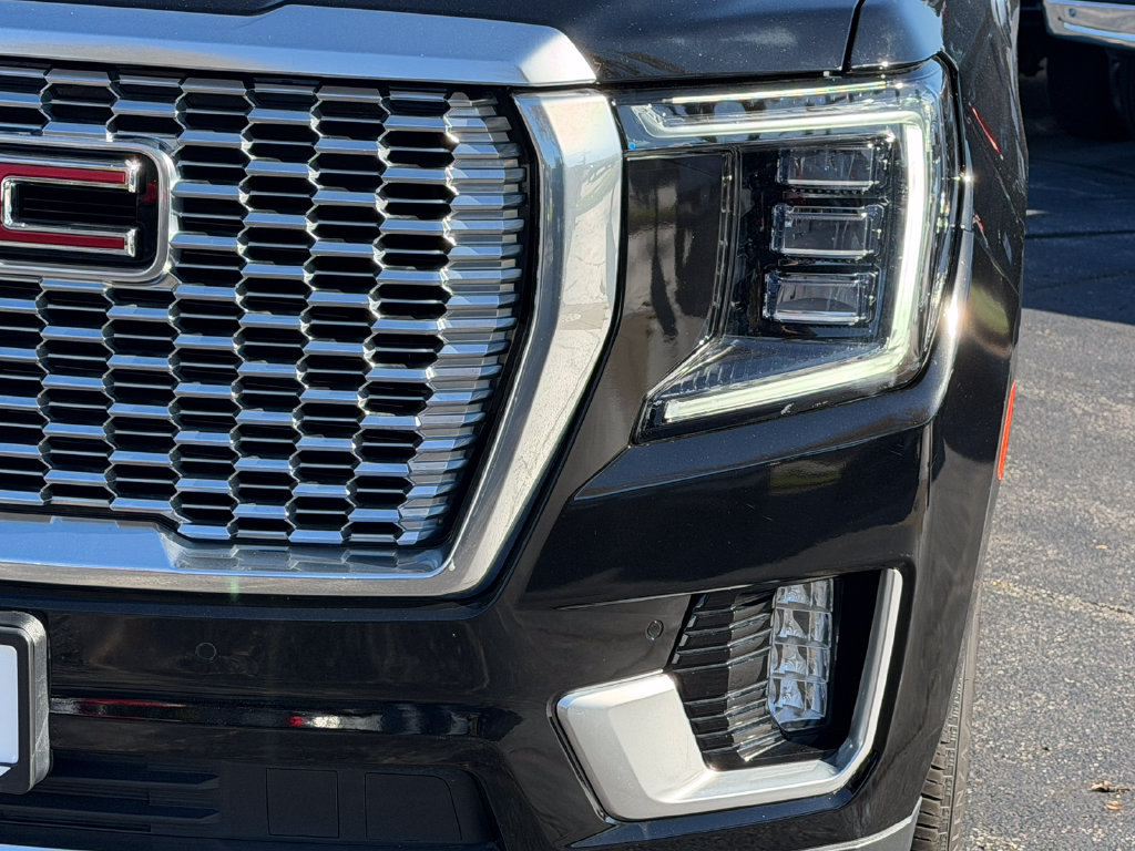 Certified 2023 GMC Yukon Denali AWD/4WD image 22