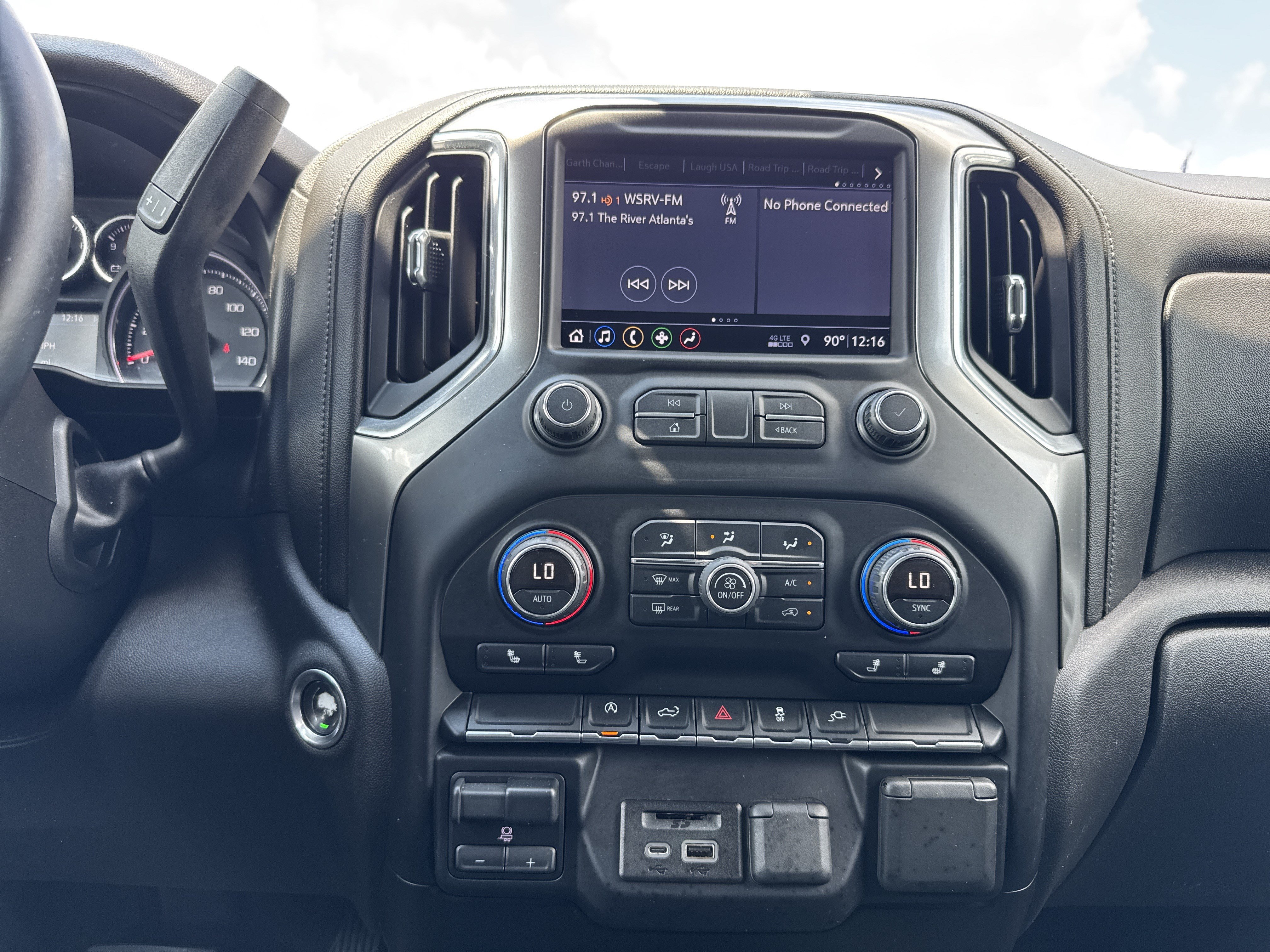 Used 2019 Chevrolet Silverado 1500 LT w/ All-Star Edition AWD/4WD image 28