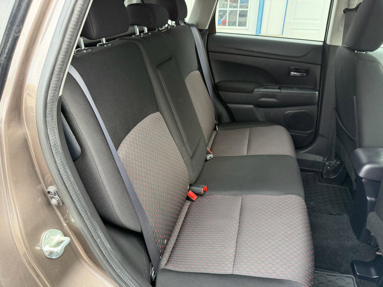 Used 2016 Mitsubishi Outlander Sport ES image 16