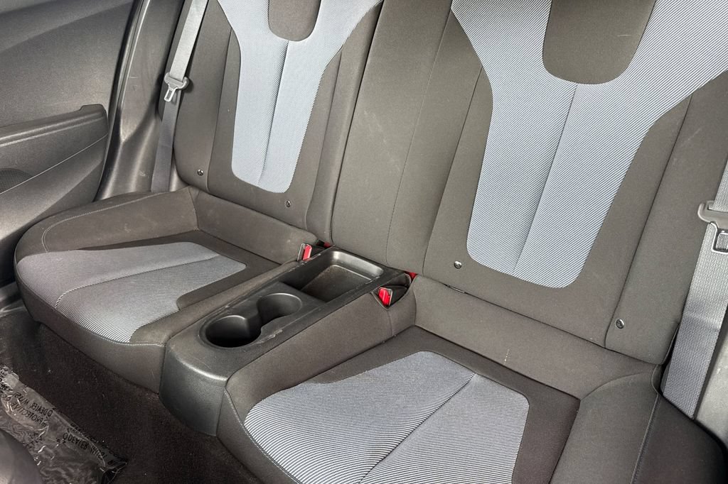 Used 2019 Hyundai Veloster 2.0 FWD image 6