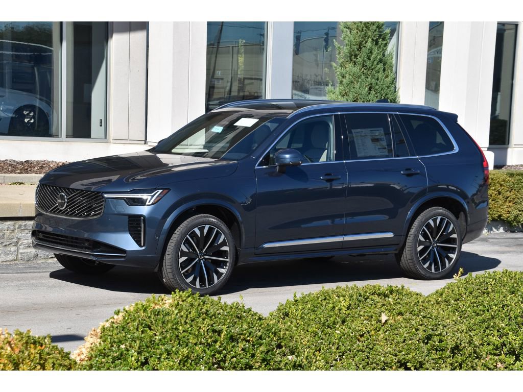 New 2026 Volvo XC90 B6 Plus w/ Protection Package Premier image 8