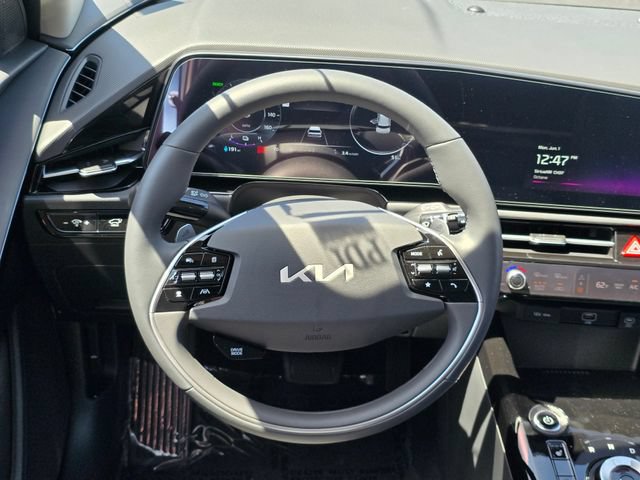 New 2026 Kia Niro Wind FWD image 16