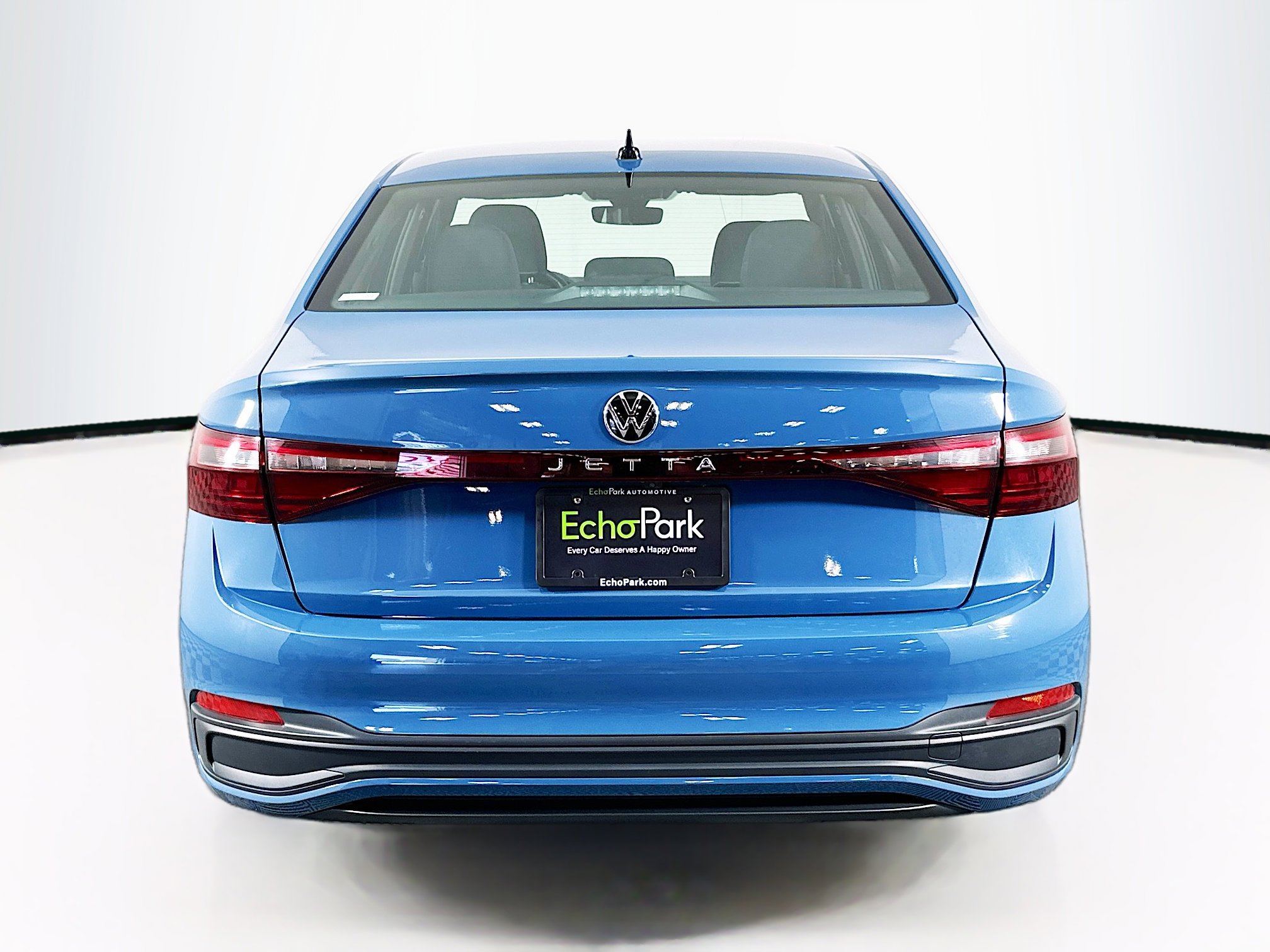Used 2025 Volkswagen Jetta Sport FWD image 7