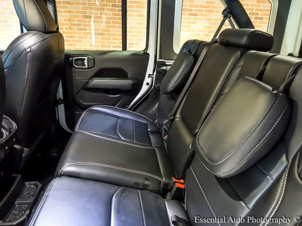 Used 2023 Jeep Wrangler Unlimited Sahara w/ Cold Weather Group image 14