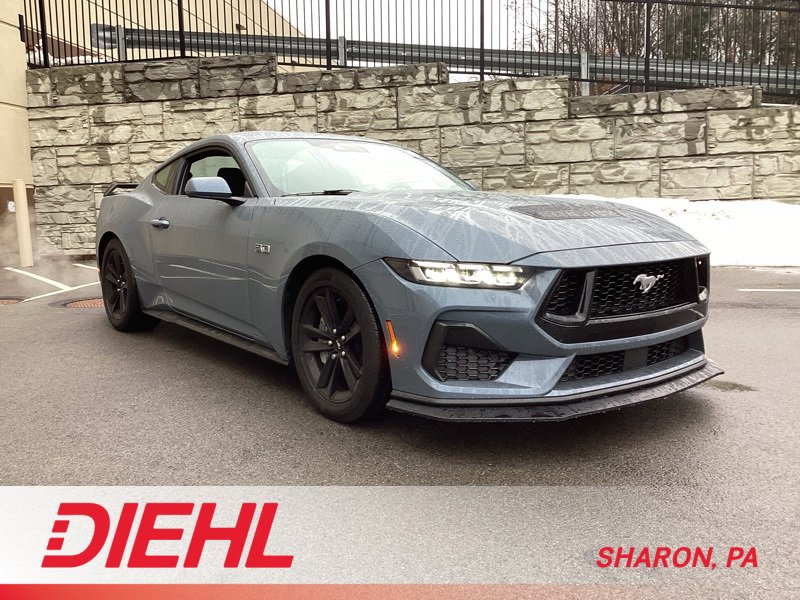 Used 2024 Ford Mustang GT image 1