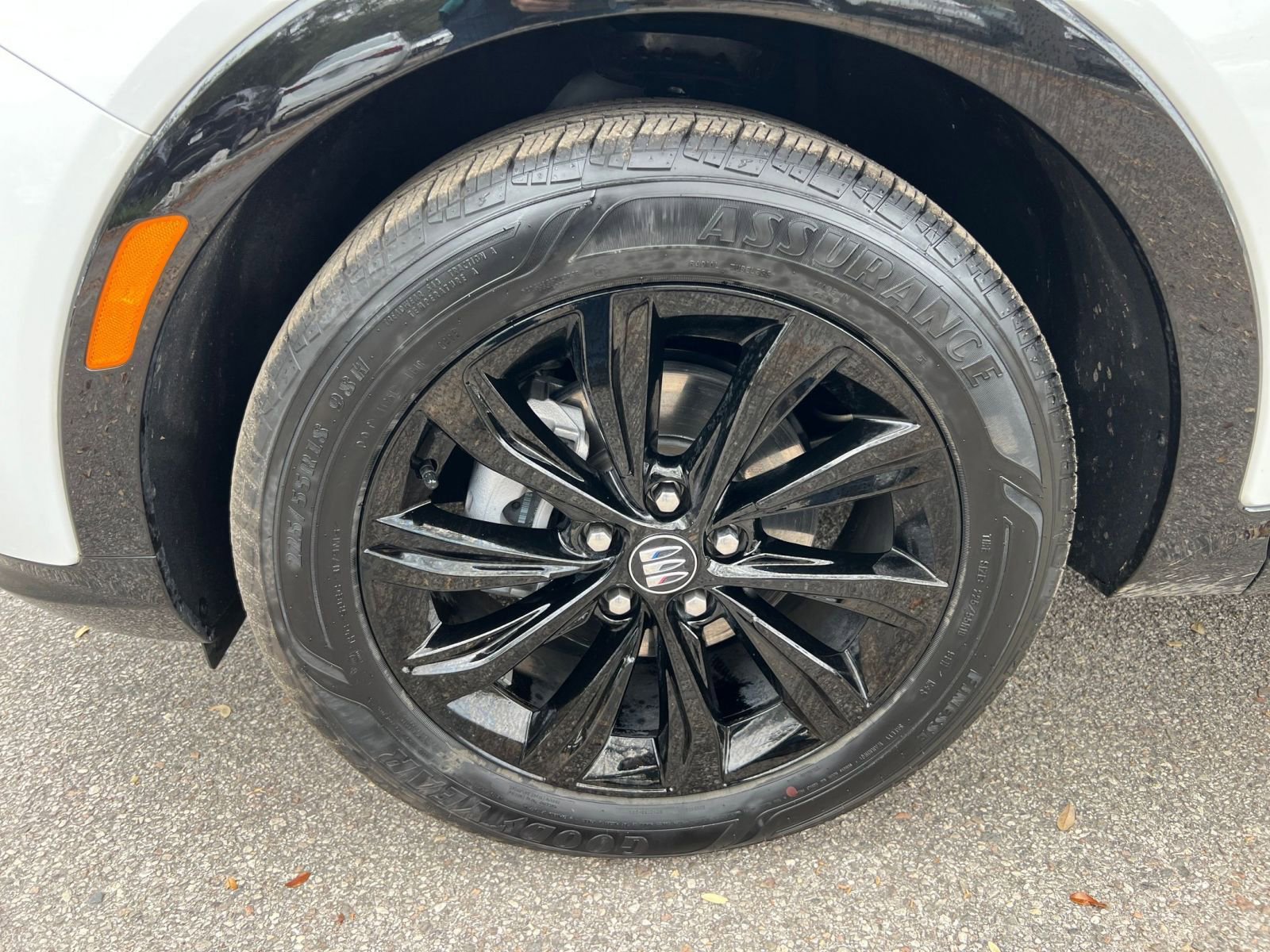 Used 2025 Buick Envista Sport Touring FWD image 25