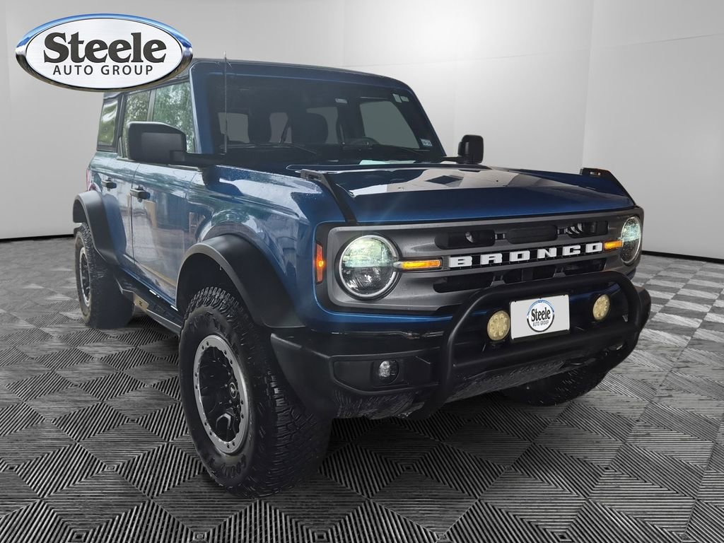 Used 2023 Ford Bronco Big Bend w/ Sasquatch Package AWD/4WD image 7