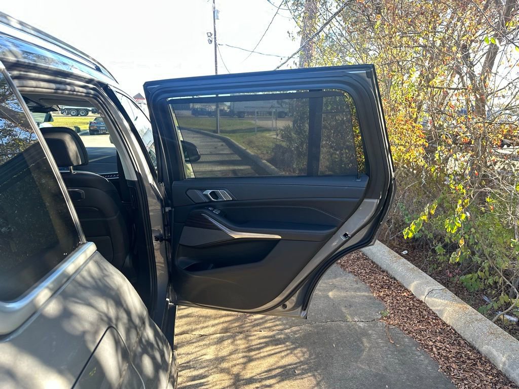 Certified 2025 BMW X7 xDrive40i image 34