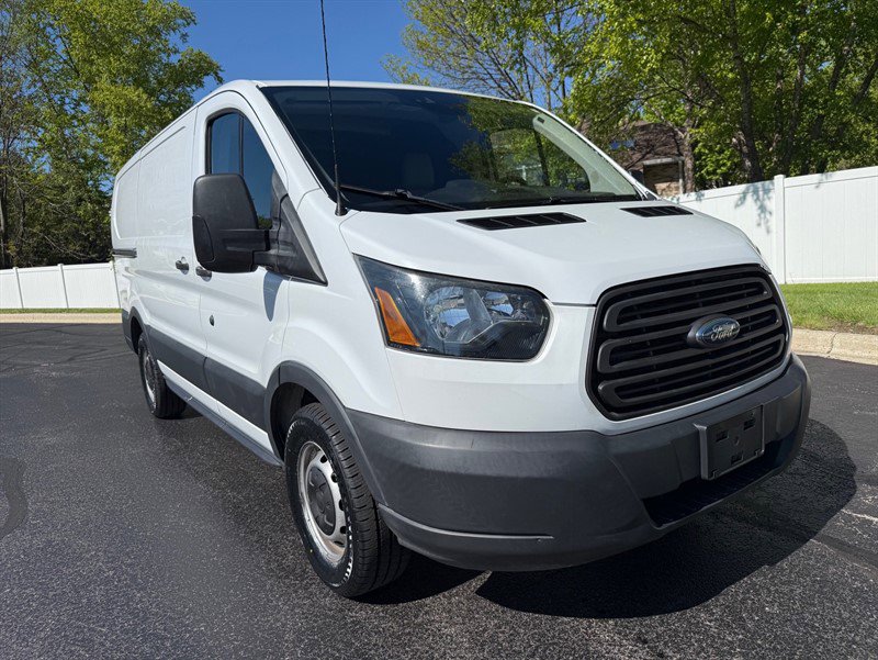 Used 2018 Ford Transit 150 130 Low Roof RWD image 11