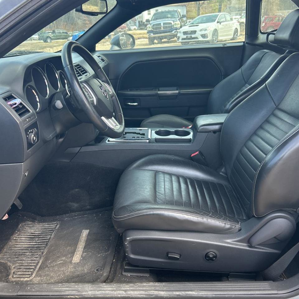 Used 2012 Dodge Challenger SXT Plus image 18