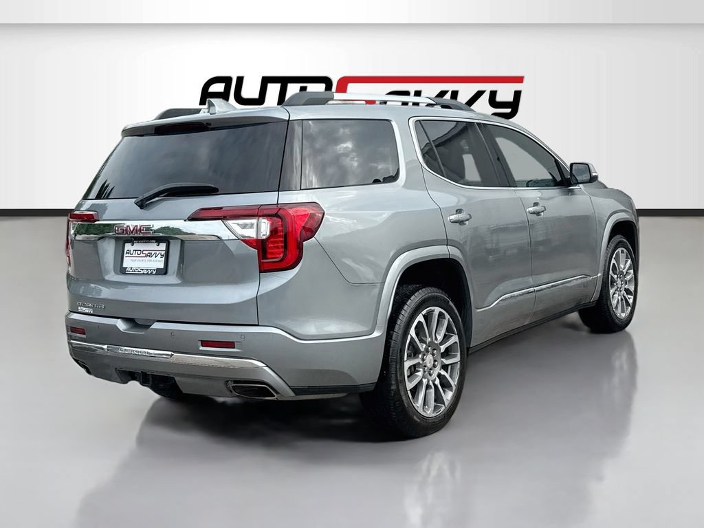 Used 2023 GMC Acadia Denali w/ Denali Ultimate Package FWD image 7