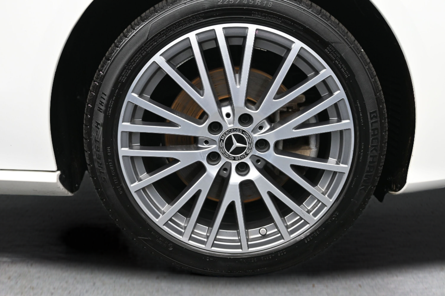 Used 2025 Mercedes-Benz CLA 250 image 23