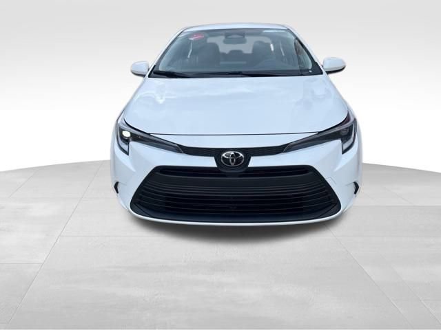 New 2026 Toyota Corolla LE image 2