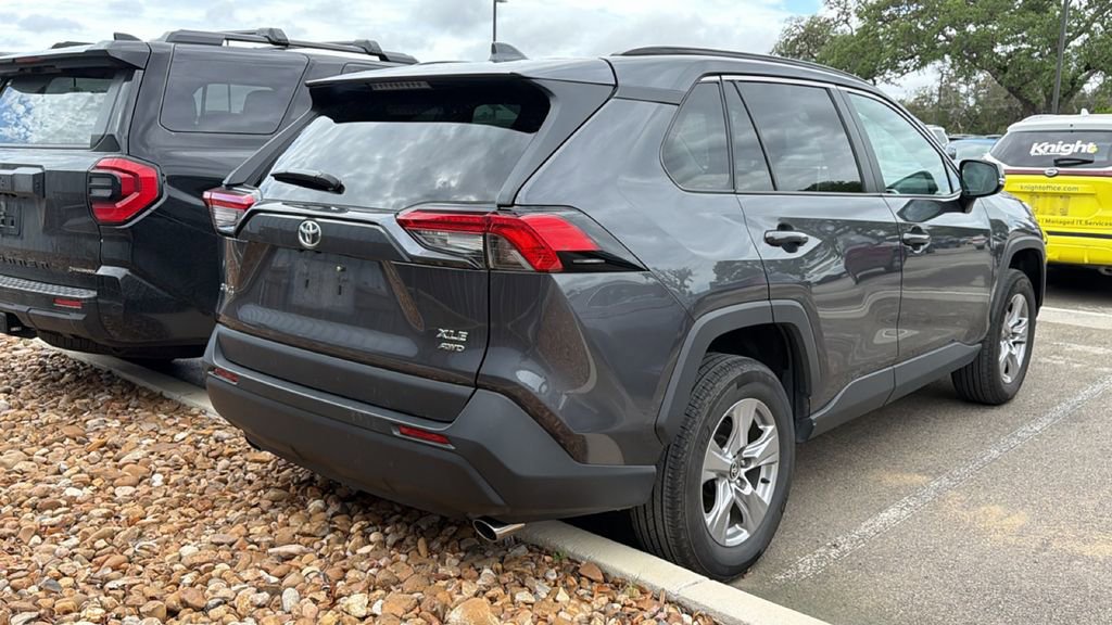 Certified 2025 Toyota RAV4 XLE image 7