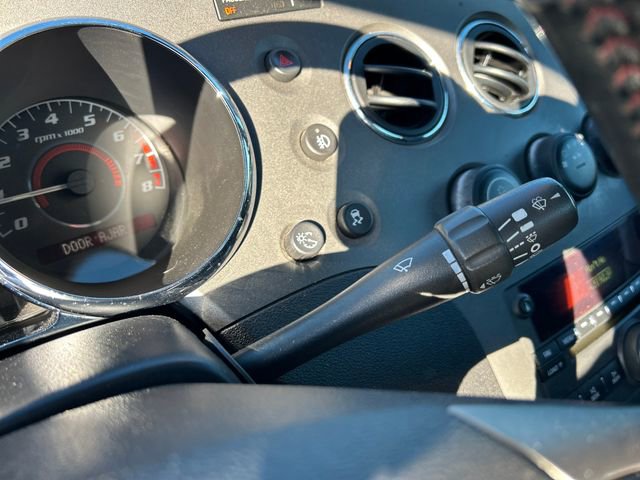 Used 2008 Pontiac Solstice GXP w/ Premium Package image 14