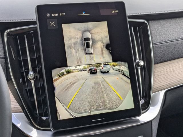 New 2025 Volvo XC90 T8 Plus w/ Protection Package Premier image 27