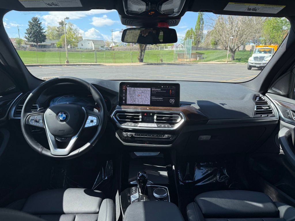 Used 2023 BMW X3 xDrive30i w/ Premium Package w/ZPA AWD/4WD image 12