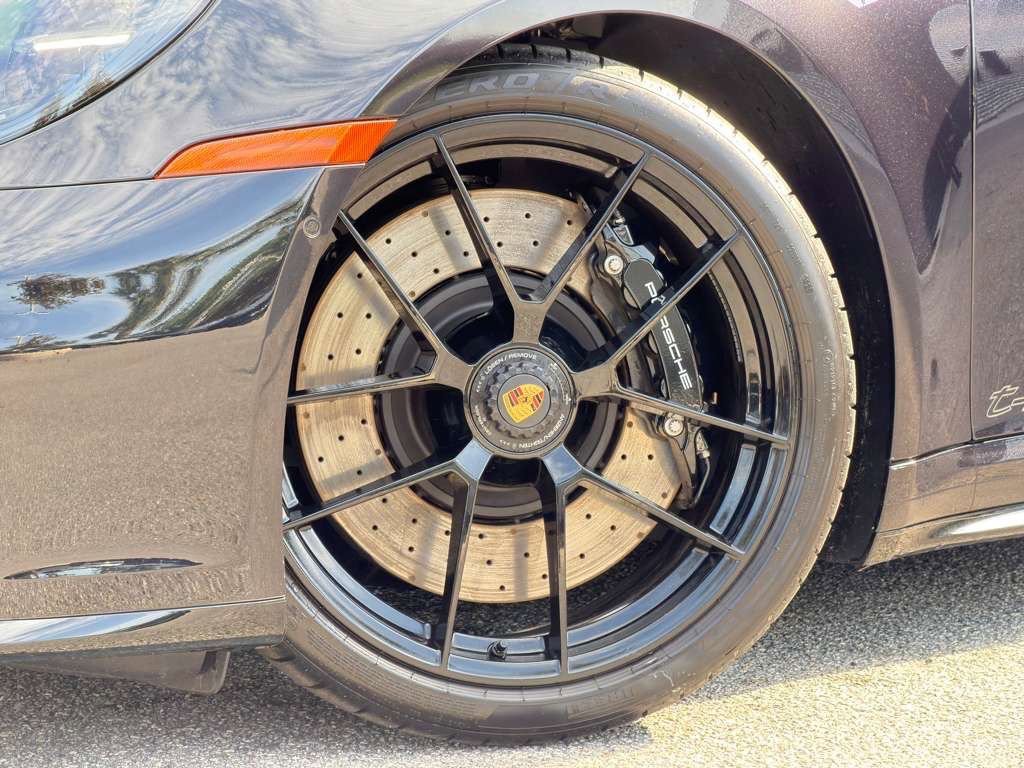 Certified 2026 Porsche 911 Carrera GTS RWD image 6